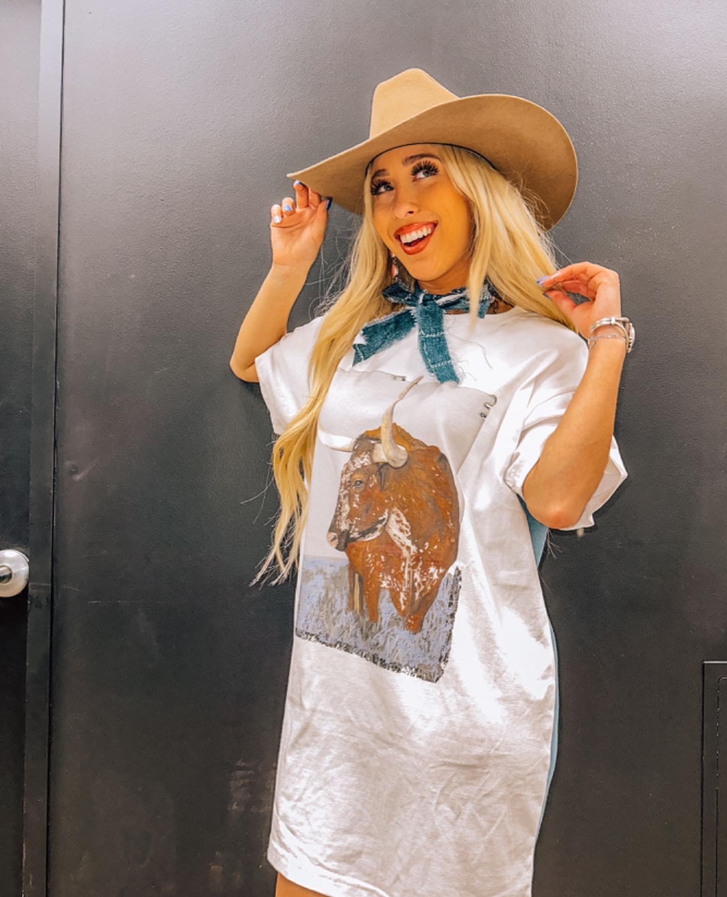 Tuxedo Tee Dress (Canadian) - Rojo 2.0