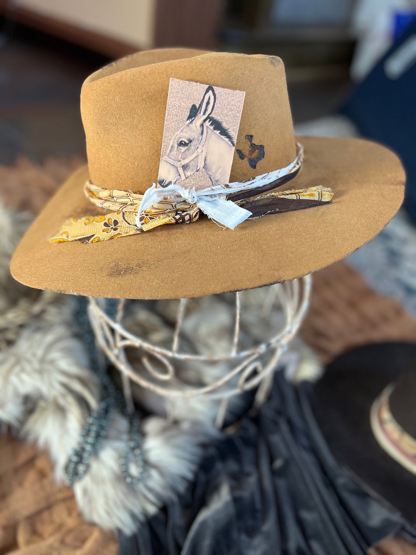 Hat Card - Heartbreaker