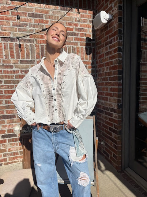 Favorite's - White mesh Star detail Button Up