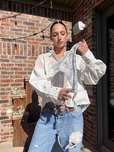 Favorite's - White mesh Star detail Button Up