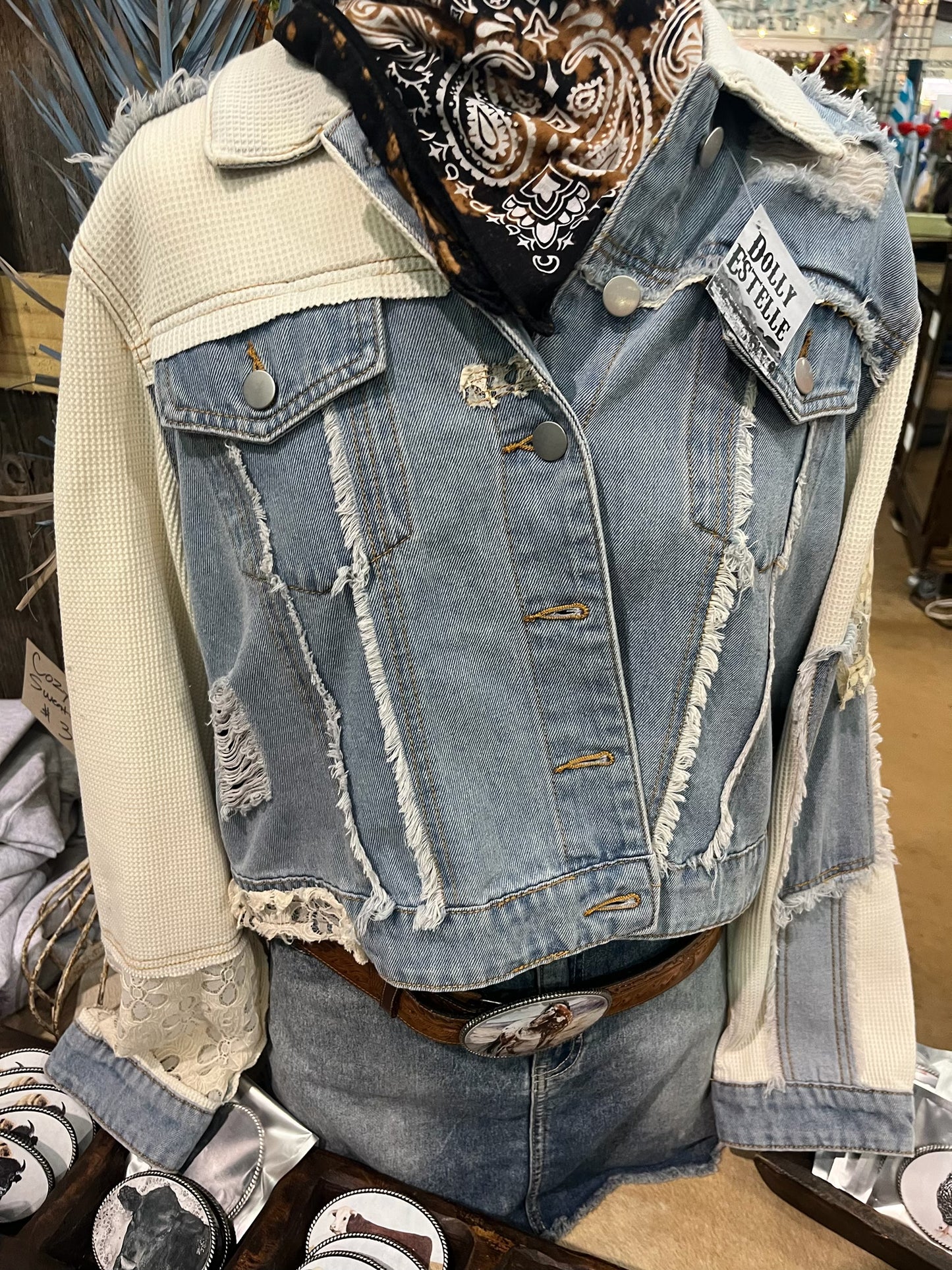 Favorite's - Jean Button Up (with leather Yeti Herford patch)