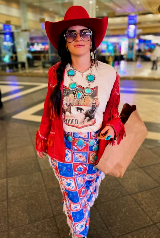 Team Ropin' - (Las Vegas Rodeo) Tees